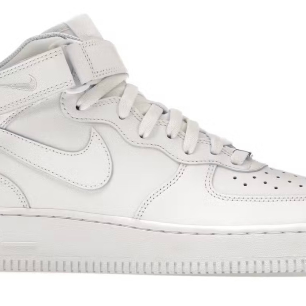 Nike Mid Triple White Air Force Sneakers
